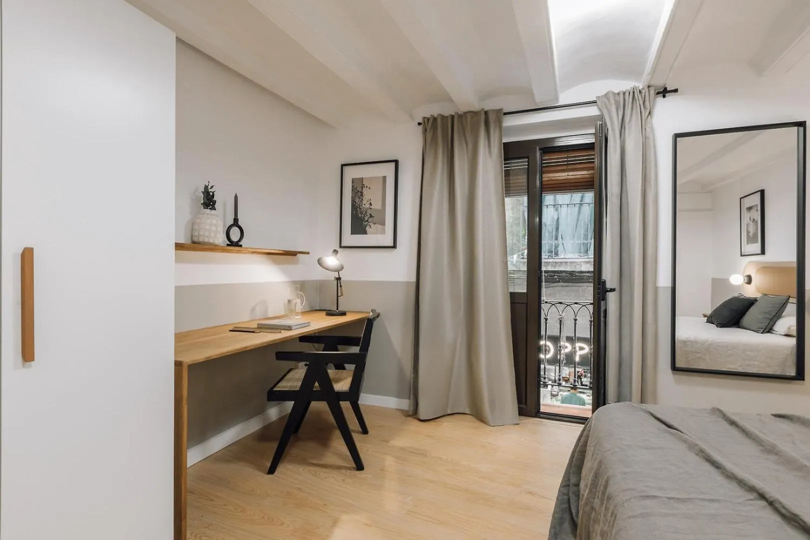 Lejlighed Acatenango - 2 Bedrooms In El Born Barcelona
